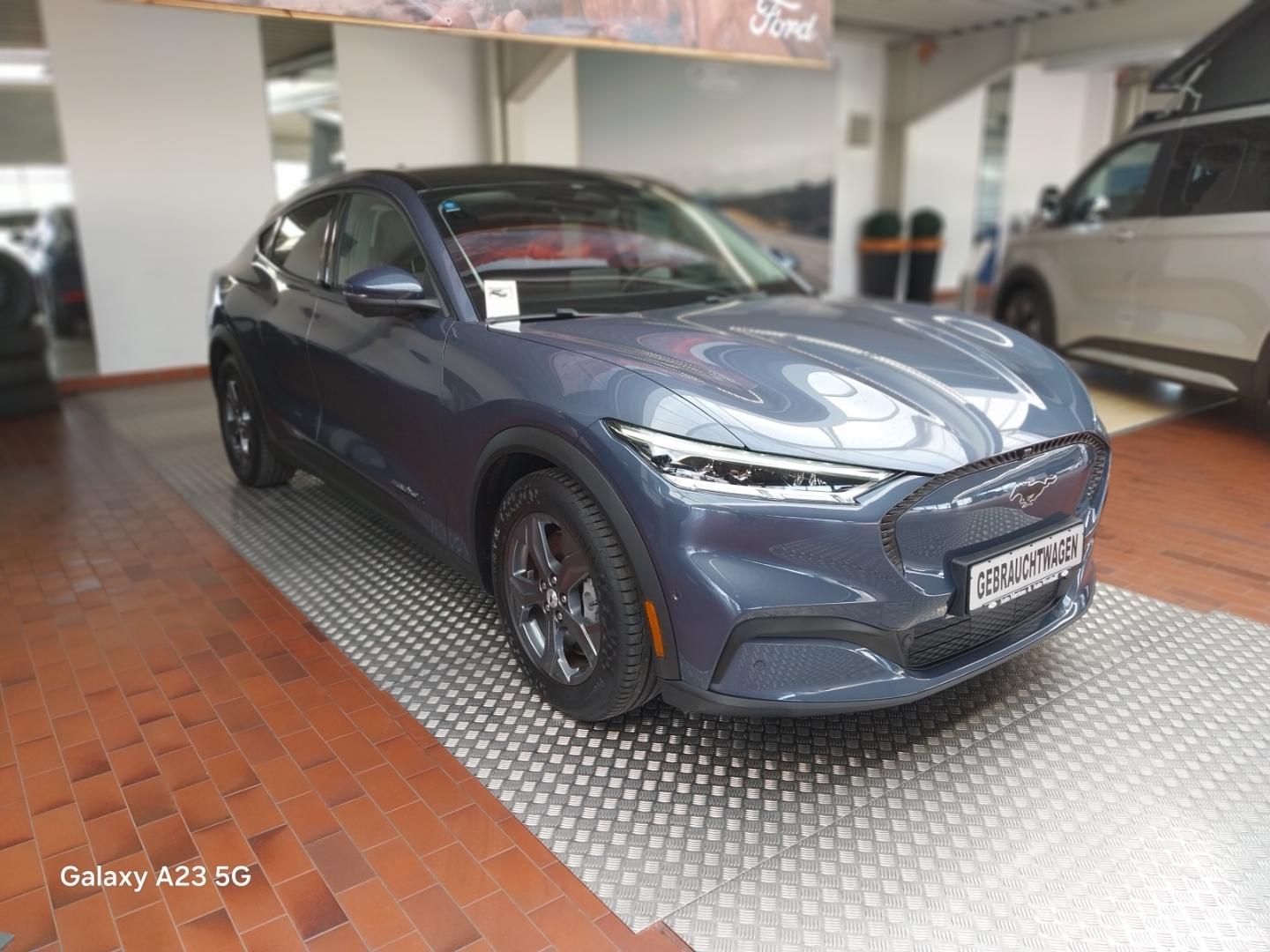 Ford Mustang MACH-E Panorama+Navi+Digitales Cockpit+L