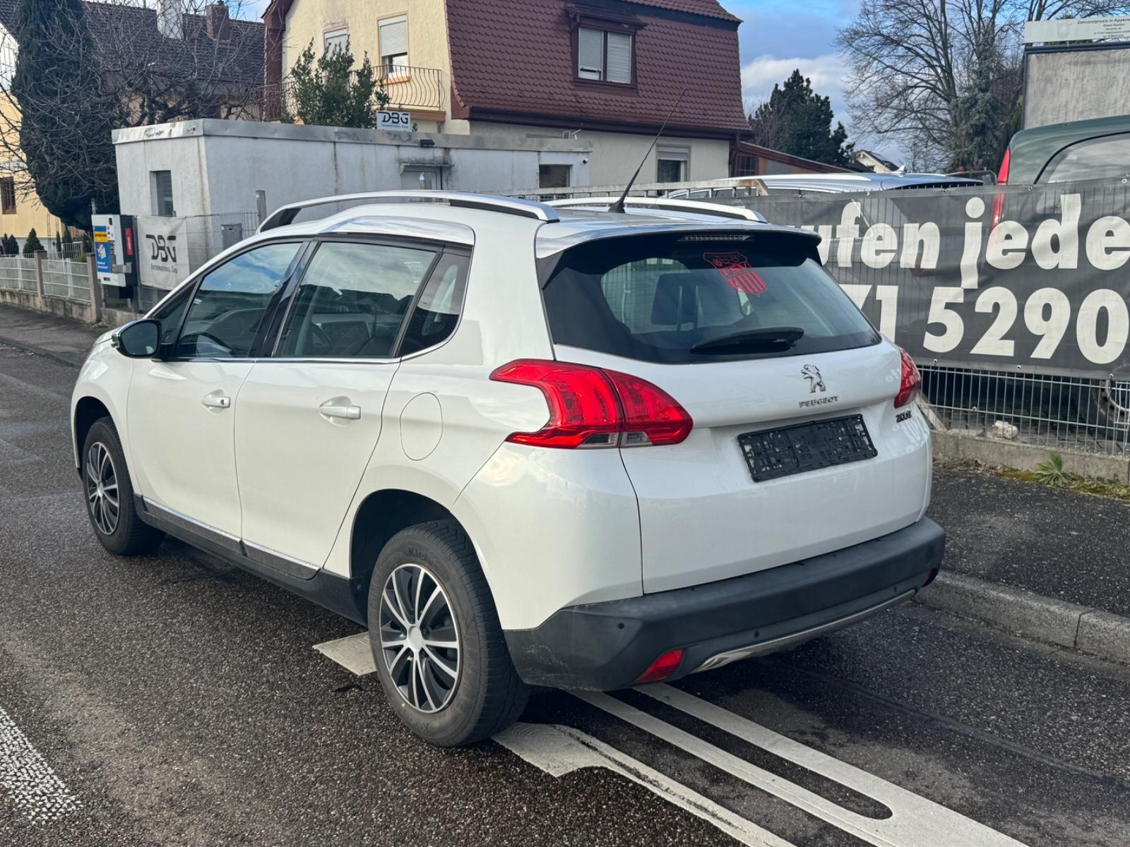 Peugeot 2008 Allure TÜV NEU / Temp.