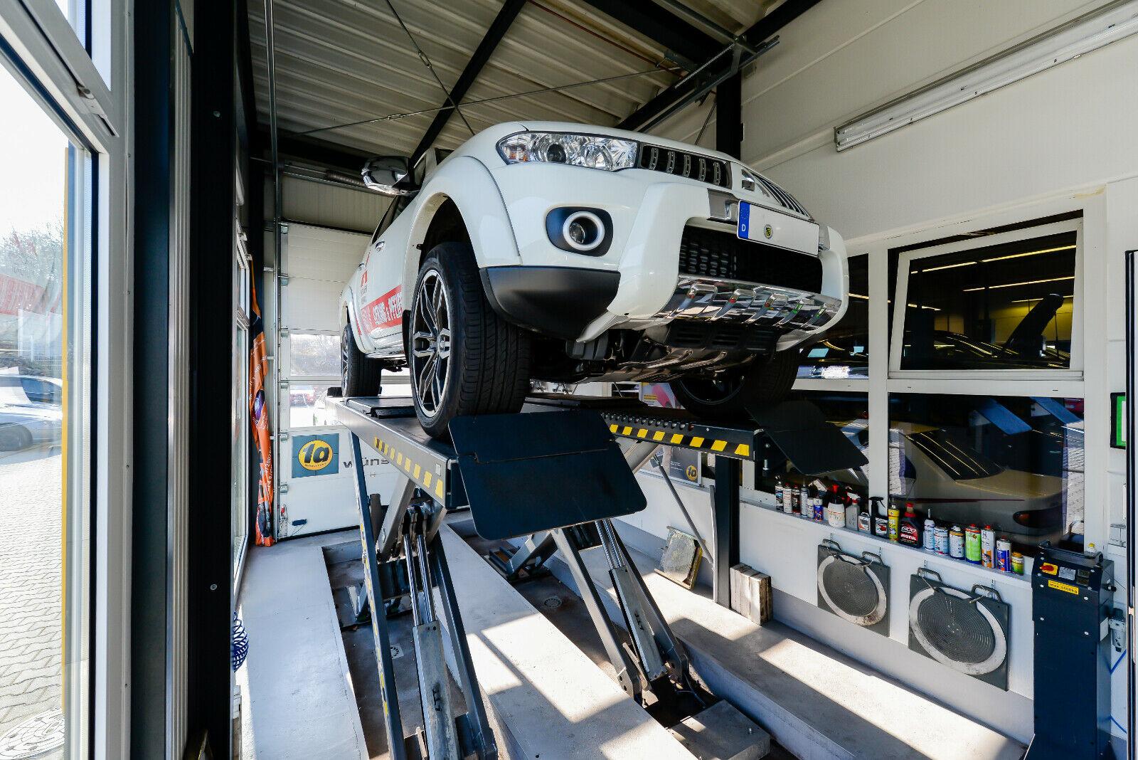 showroom-image-main