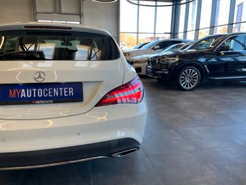 Mercedes-Benz CLA 180 Shooting Brake *NAVI*PDC*TEMPOMAT*