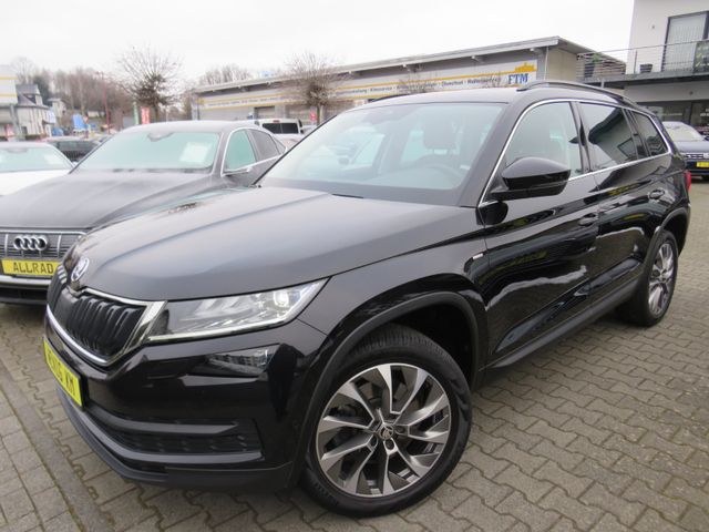 Skoda Kodiaq 2.0TSI DSG 4X4 Clever *PANO *AHK *KAMERA