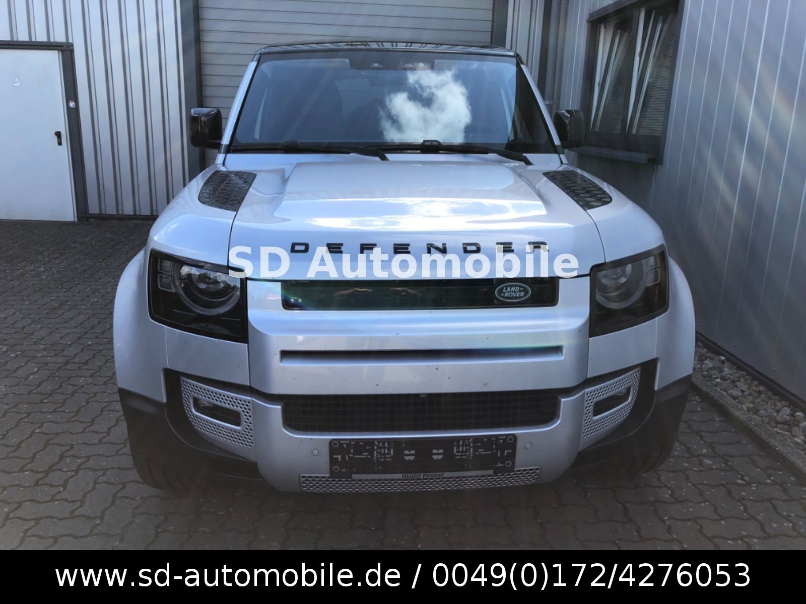 Land Rover Defender 110 SE D240 BLACK-PACK PREMIUM 22 foto 2