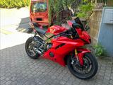 Yamaha Yzf R6 - YAMAHA R6