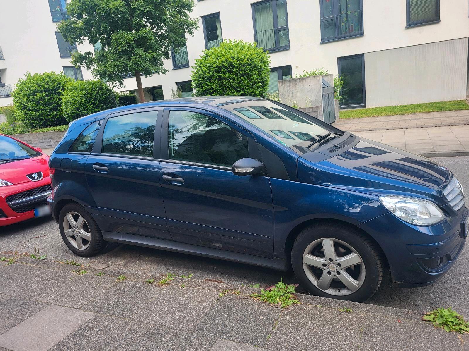 Mercedes-Benz B150 2008 — engine 95 HP (70kW)
