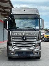 Mercedes-Benz Actros 2543 BÖCKMANN Pferde,-Wohnmobil *PopOut * - Arbeitsbühne