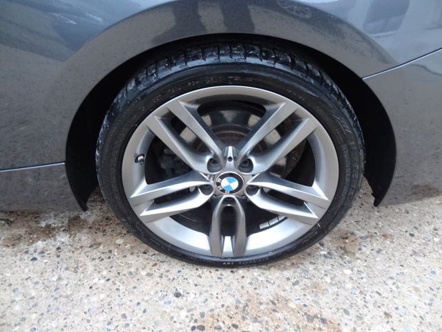 Fahrzeugabbildung BMW 230i M Sport/Leder/Navi/Kamera/Automatik/