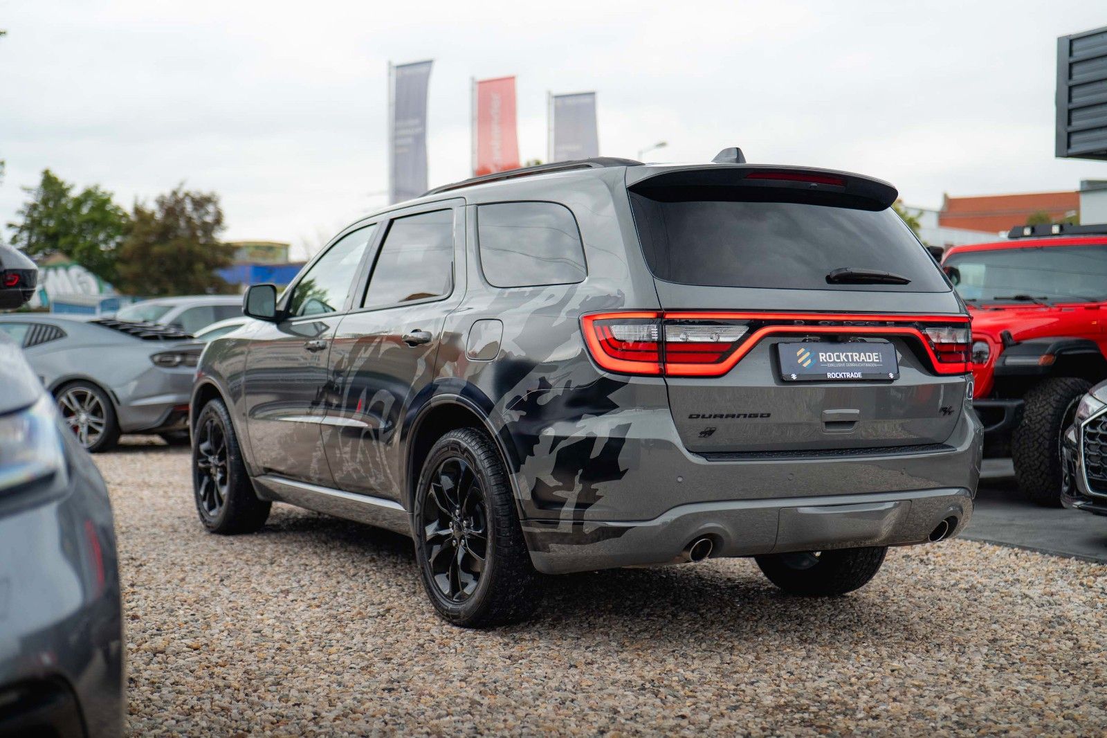 Fahrzeugabbildung Dodge Durango 5.7 V8 R/T SRT STYLE 4x4 Night-Paket ACC