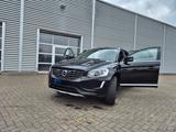 Volvo XC60 D4 AWD Summum Geartronic Summum - Volvo XC60 von privat