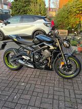 Triumph Street Triple RS