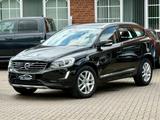 Volvo XC60 Summum 2WD*LEDER*PANO*AUTOMATIK* - Volvo in Hannover