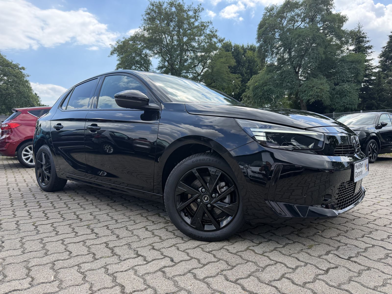 Opel Corsa GS/131PS/NAVI/KAMERA/CARPLAY/LHZ/SHZ/1.HD
