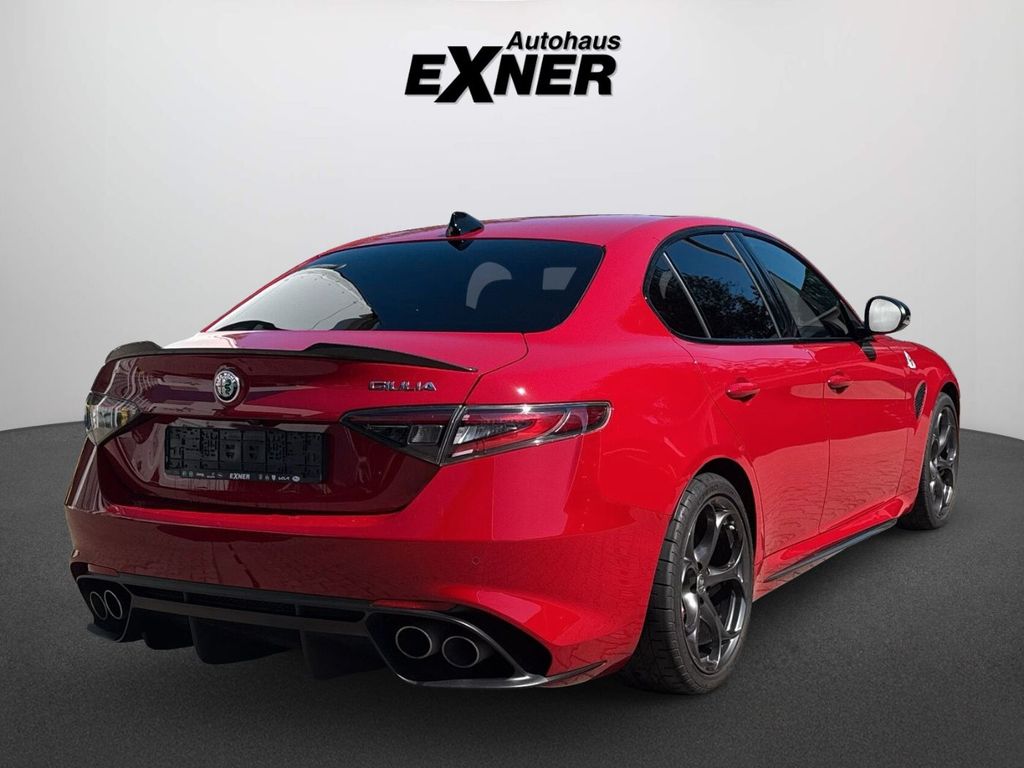 Alfa Romeo Giulia — fotografia 3