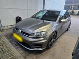 Volkswagen Golf 7 R 300PS Unfallfrei Neue TÜV - Volkswagen Golf: Unfall
