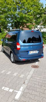 Ford Tourneo Courier 1.0 EcoBoost 74kW - Ford Tourneo Courier von privat
