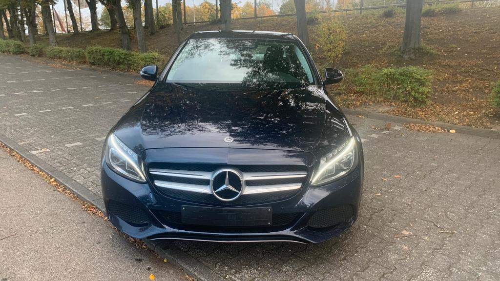 Mercedes-Benz C 250