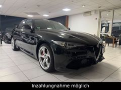 ALFA ROMEO Giulia 2.0 Turbo 16V Veloce Q4/ACC/CAM/NAVISHZ!