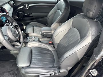 MINI Cooper SE DAB LED RFK Navi Komfortzg. ACC Shz