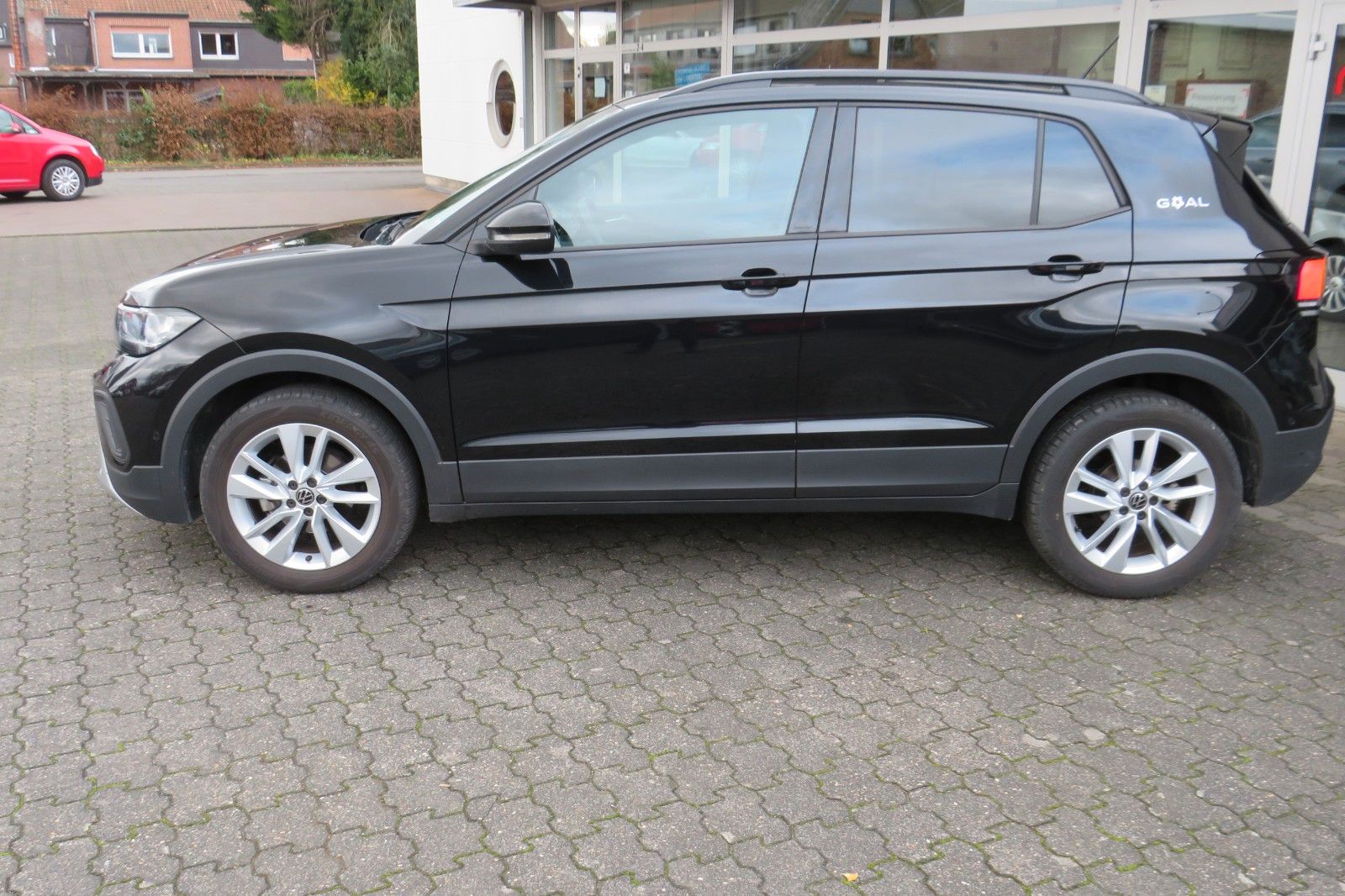 Fahrzeugabbildung Volkswagen T-CROSS DSG GOAL AHK PDC NAVI ASSISTENT-PA. 1.HD