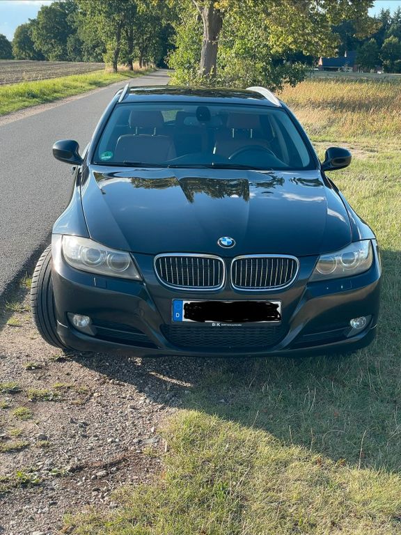 Image of BMW 325
