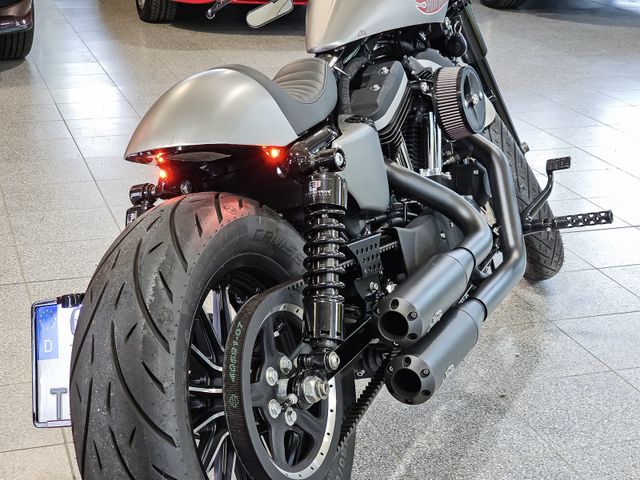 Harley-Davidson Sportster 1200ccm im Bobber Racing Style