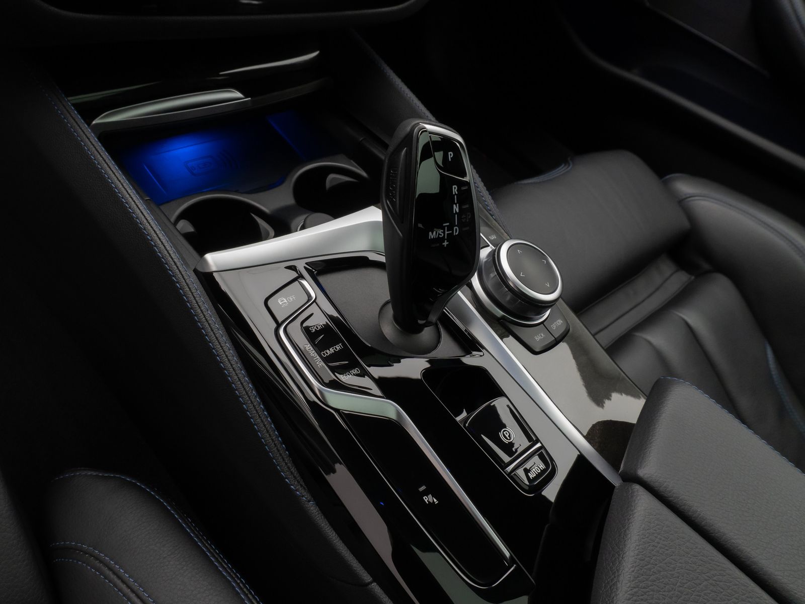 Fahrzeugabbildung BMW 520d xD M Sport FondEnt DAB Kamera Laser H/K 19"