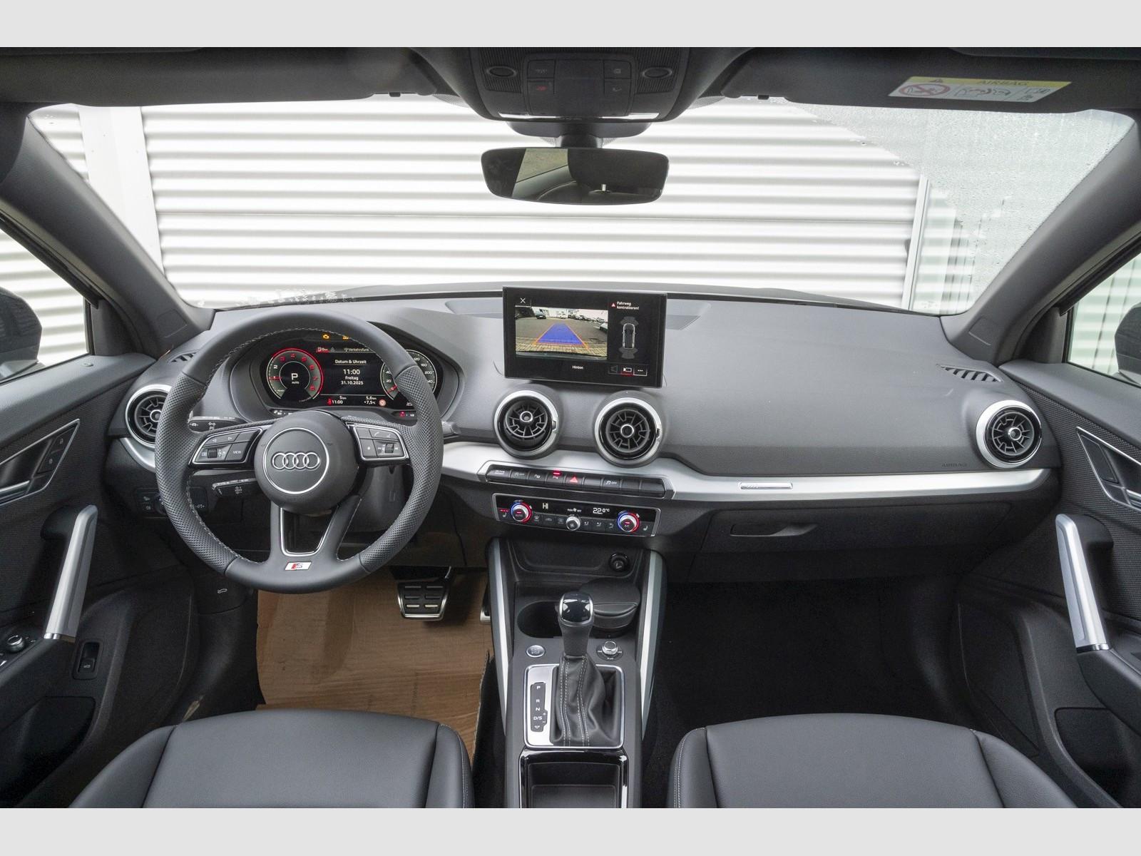 Audi Q2 S line 35 TFSI S-tronic Black*Matrix*comp. UP