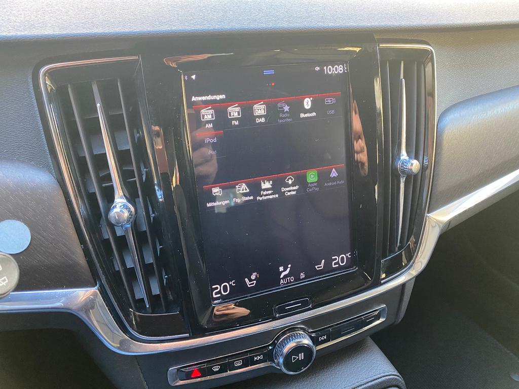 Volvo V90 Cross Country