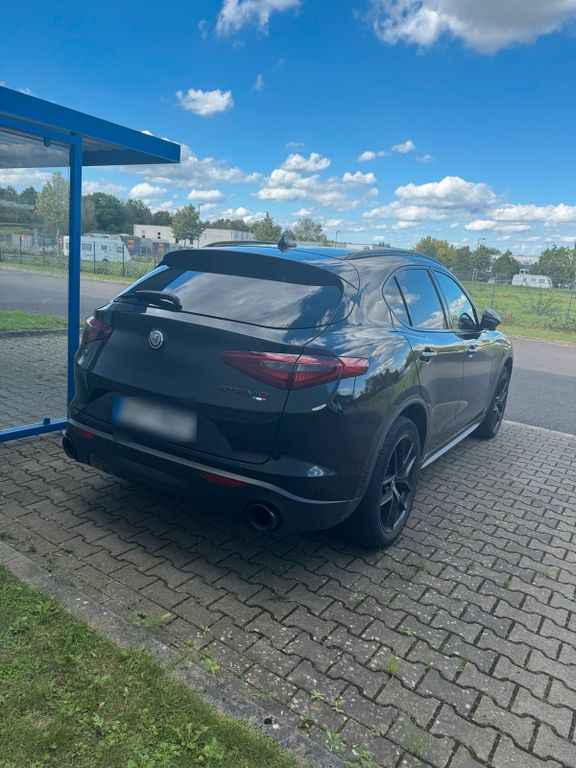 Image of Alfa Romeo Stelvio
