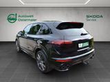 Porsche Cayenne 3.0TDI*AHK*Standheizung*Schiebedach*MwSt - Porsche Cayenne mit Diesel-Antrieb: 3.0