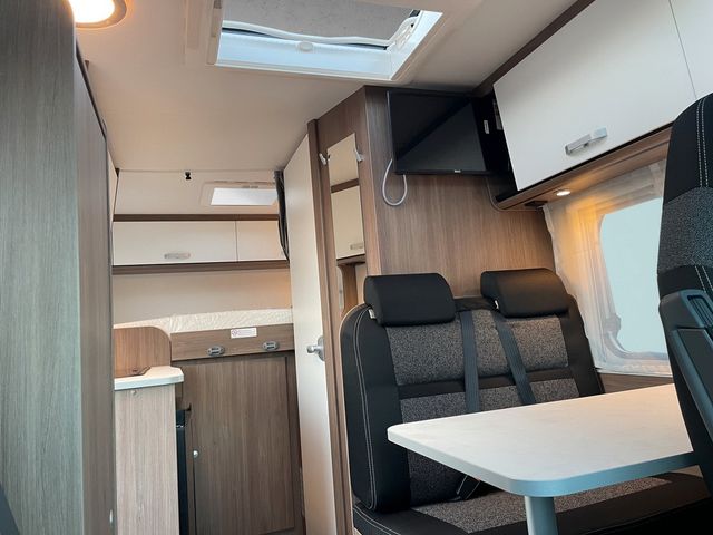 Carado V 132 PRO+ Automatik 8 Gang Navi Kamera