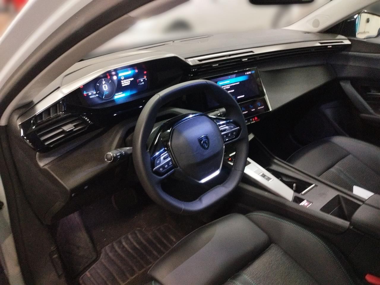 Fahrzeugabbildung Peugeot 308 SW Allure Blue HDI 130 eAT
