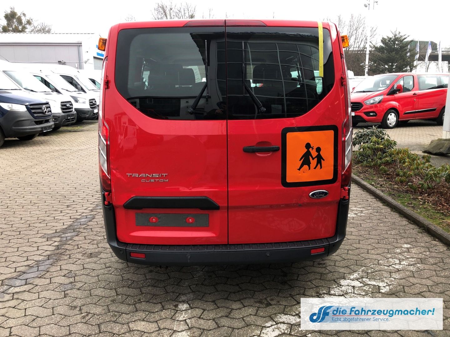 Fahrzeugabbildung Ford Transit Custom Kombi 300 L1 2.2 TDCi *2271 Expor