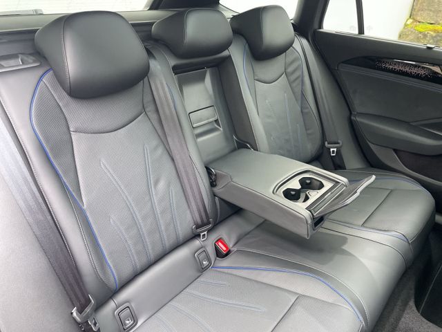 Passat R-Line Signature 2.0 TDI DSG 4Motion Pano