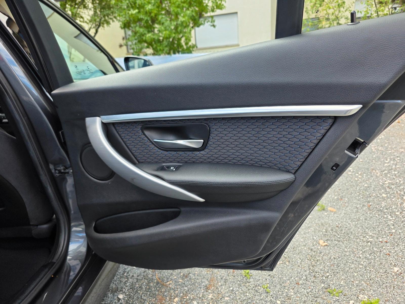 BMW 320 i M Sport*1.Hand*Scheckheft gepflegt*Ambient