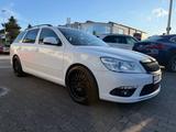 Skoda Octavia Combi RS+Bi.Xenon+Motor *140.000 km* - Skoda Octavia: RS Motor