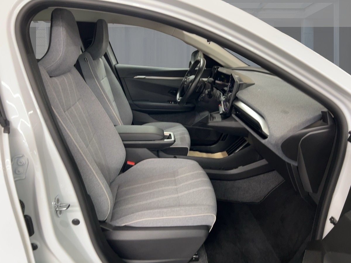 Renault Megane E-TECH - Bild 8