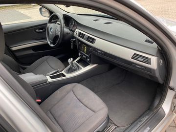 BMW 316 - 12
