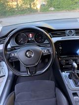 Volkswagen Passat 2.0 TDI SCR DSG Highline  - VW Passat von privat