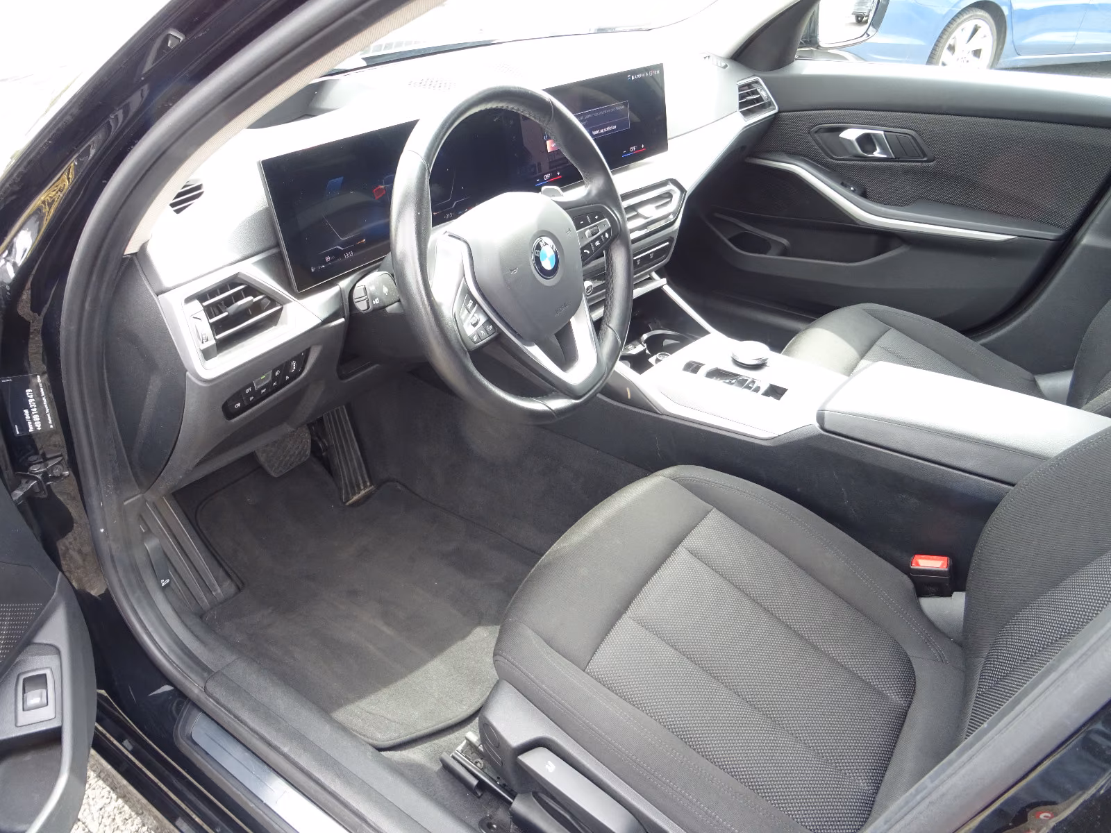 BMW 3 Series iA Touring LED Navi HUD Virt. Kamera Innov., миниатюра 7