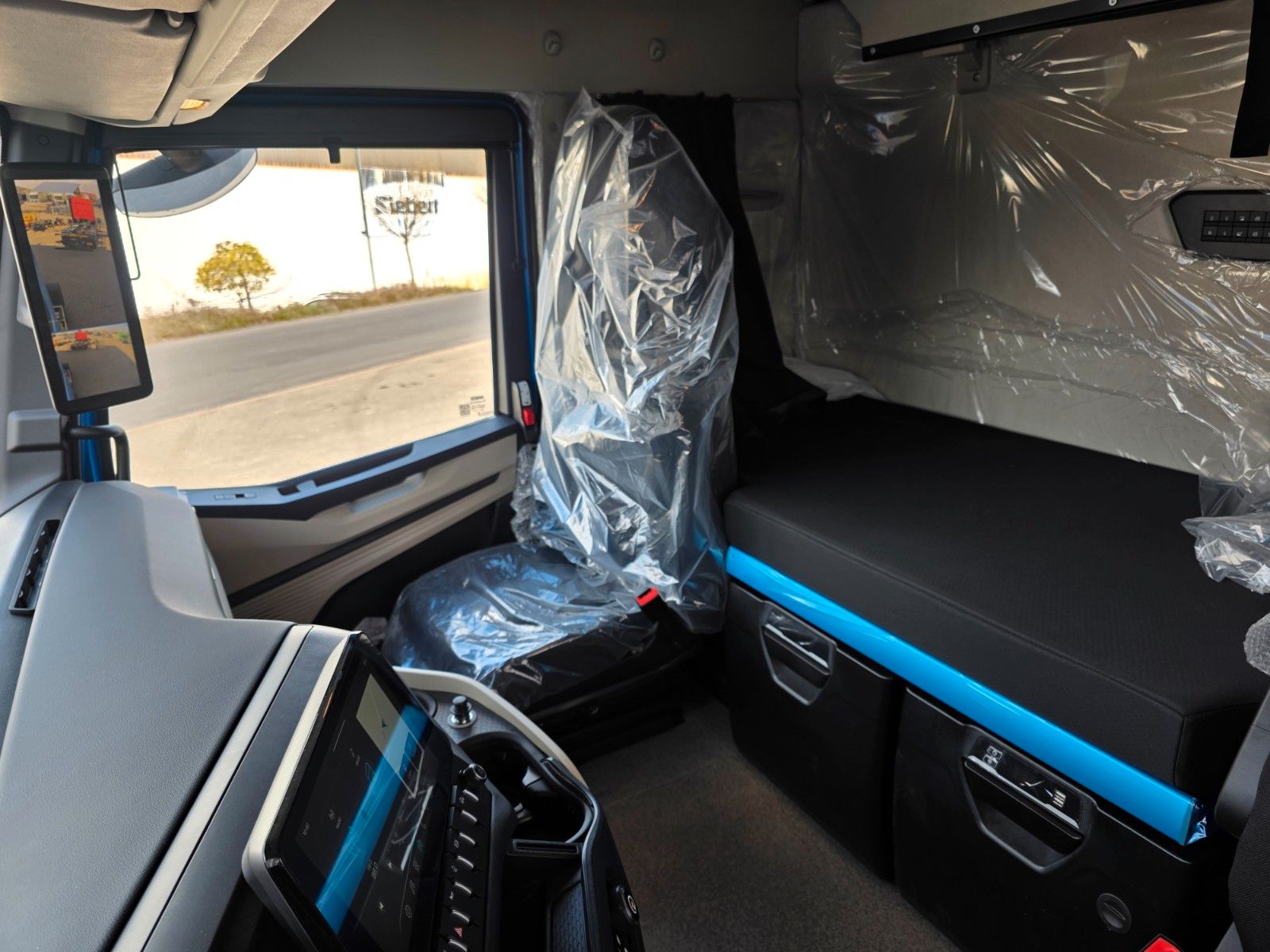 Fahrzeugabbildung Iveco S-Way AS440S50T/P Standklima+Heizung LED