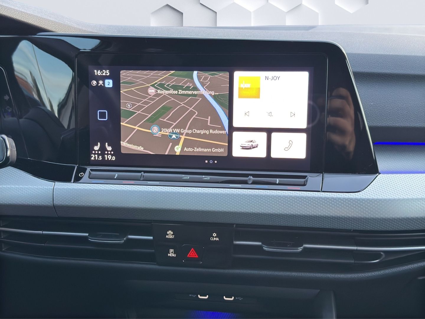 Golf VIII eTSI Life 1.0TSI 81kW DSG LED GJR PDC 