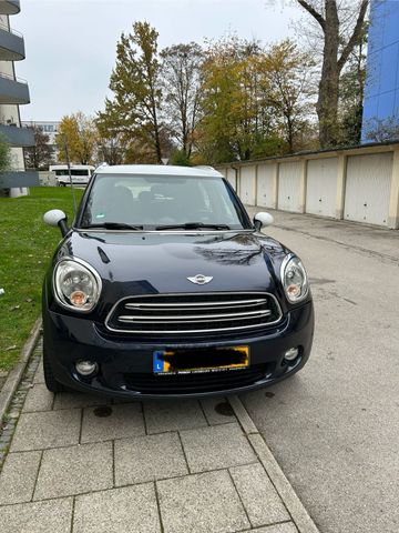 MINI Cooper Countryman 