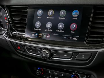 Opel Insignia B Sports Tourer 2.0 Elegance Ergonomie