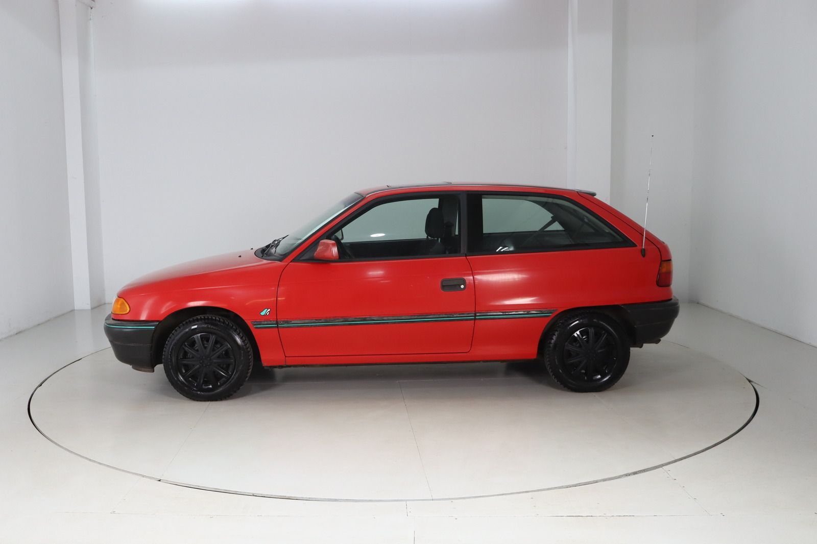 Fahrzeugabbildung Opel Astra 1.4 GL * 1.Hand* wenig Km * HU/AU neu