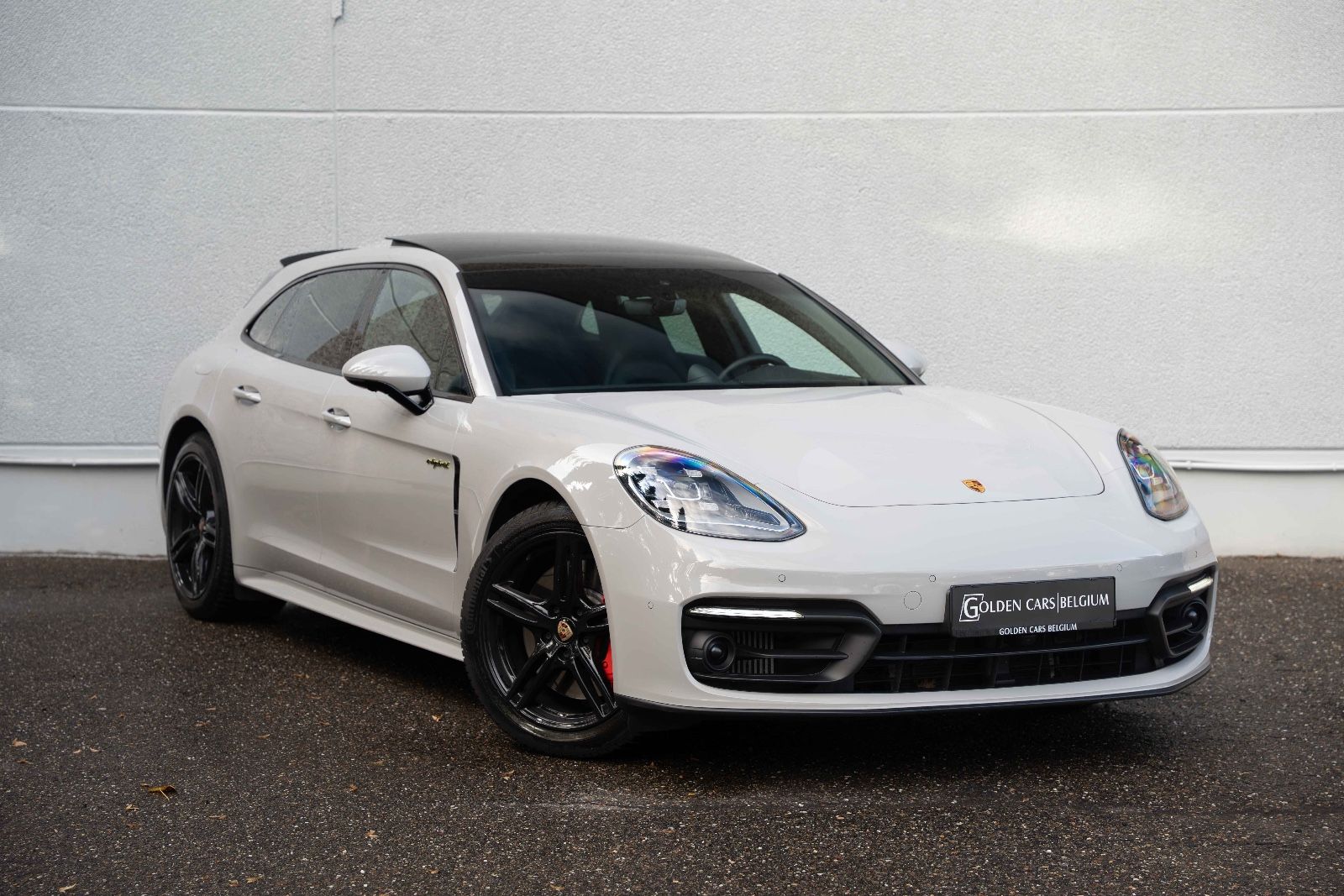 Porsche 4 E-Hybrid Sport Turismo PDLS/PANO/LUCHTV./BOSE/ imagem 2