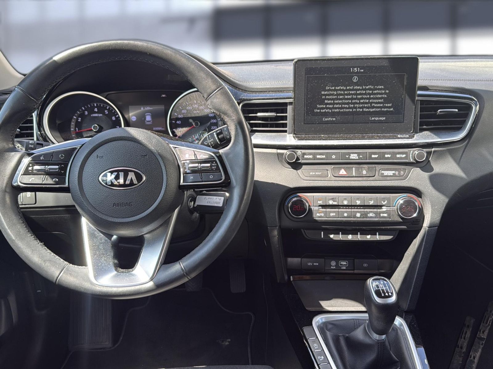 Fahrzeugabbildung Kia cee'd 1.4 TGDI Vision/ 1. Hand