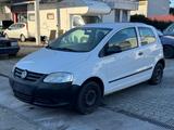 Volkswagen Fox Basis*Klima*MP3*Winter*Tüv bis 04/2026 - weiße Volkswagen Fox