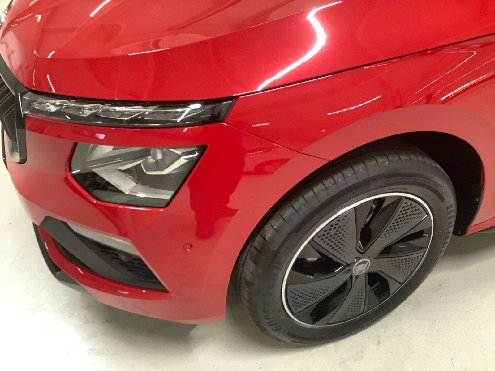 KAMIQ MONTE CARLO 110 kW DSG AHK PANO SOUND