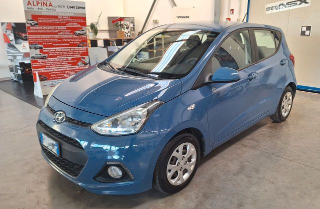 Hyundai i10 1.0 Login NEOPATENTATI