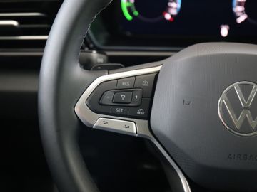 Volkswagen Caddy Maxi eHYBRID STYLE DSG LED ACC KAM 7SITZER